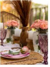 Blush pink theme: place setting with roses